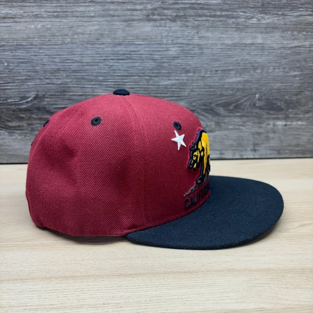California Republic Hat Cap Snap Back Maroon Black Bear Flag West Coast Souvenir